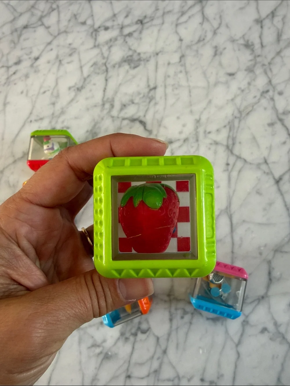 Fisher-Price Peek-A-Boo Mini Play Cubes Block Bundle X5